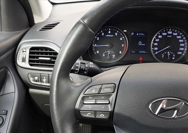Hyundai I30 cena 69900 przebieg: 42754, rok produkcji 2022 z Warszawa małe 172